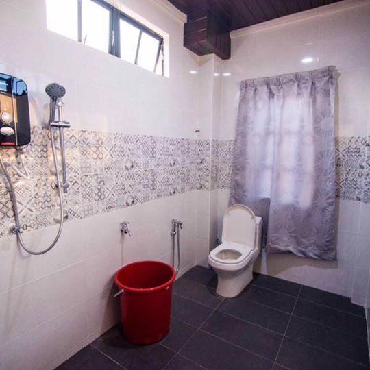 Wan Danisha Villa Inn Кота-Бару Экстерьер фото
