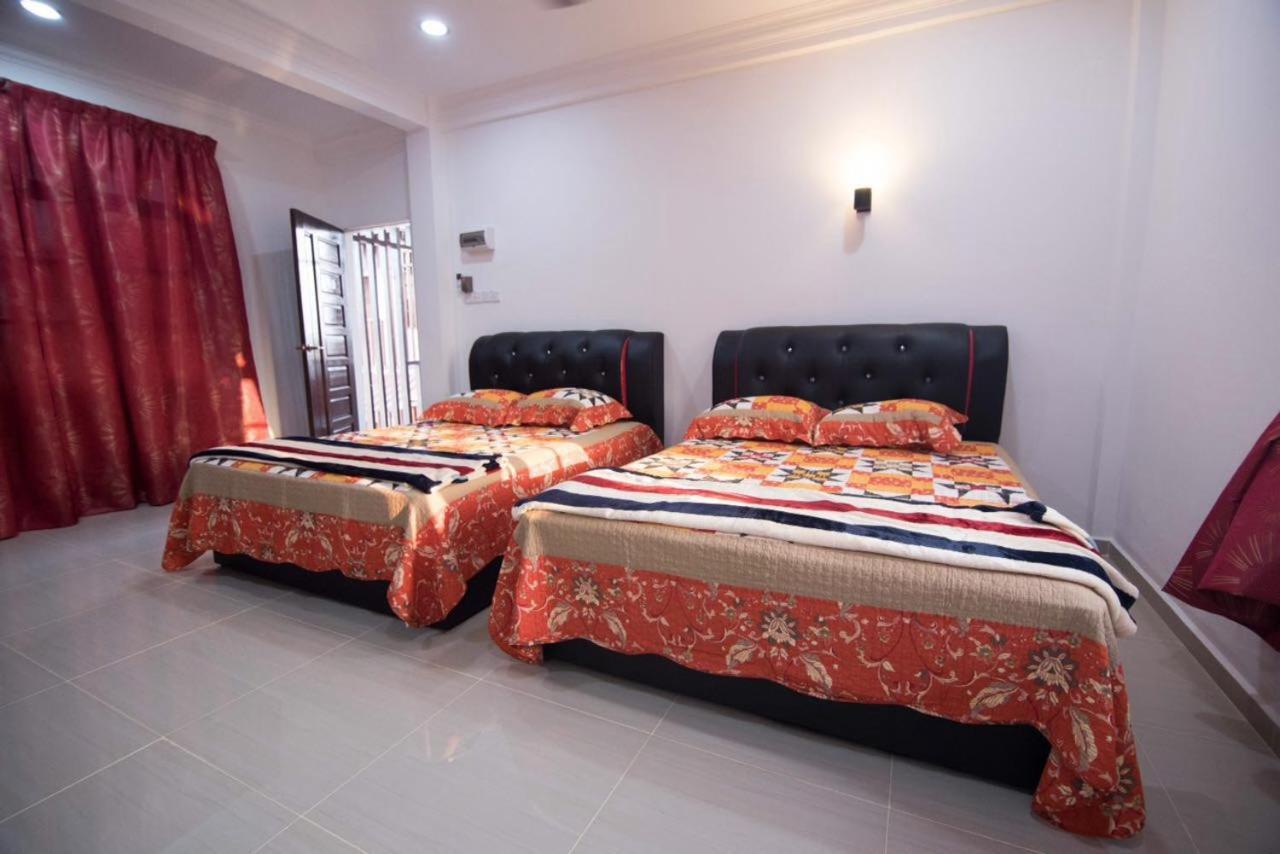Wan Danisha Villa Inn Кота-Бару Экстерьер фото