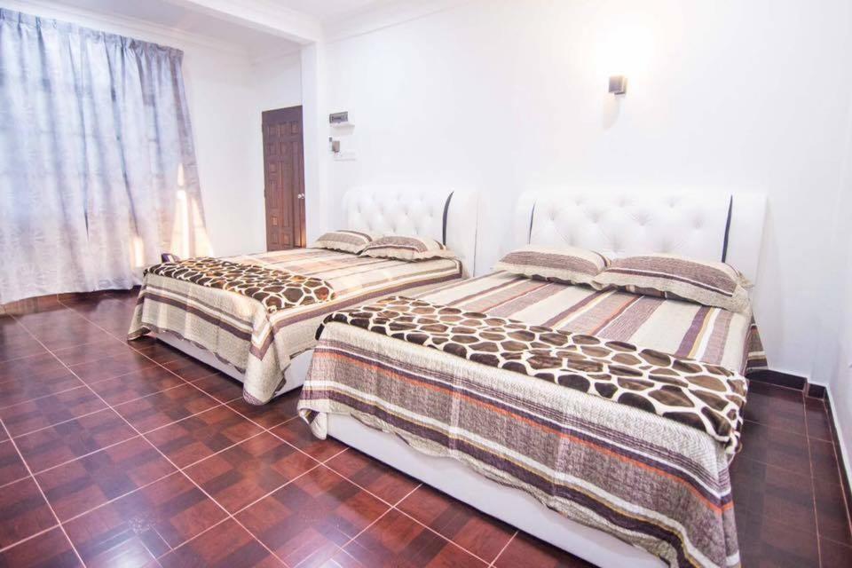Wan Danisha Villa Inn Кота-Бару Экстерьер фото